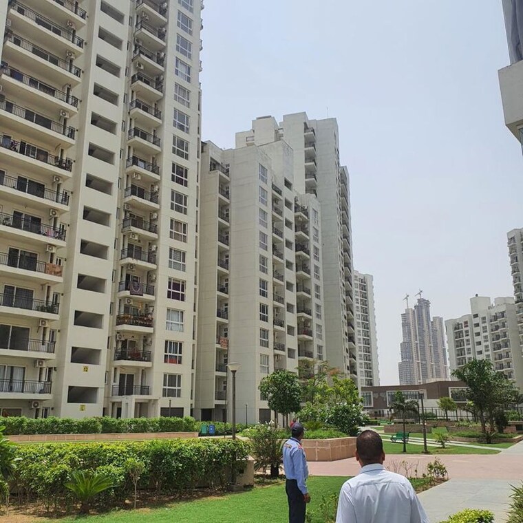 Exterior View, umang-winter-hills 2 Bedroom 1342 Sq.Ft. Apartment In Sector 77 Gurgaon 10013503