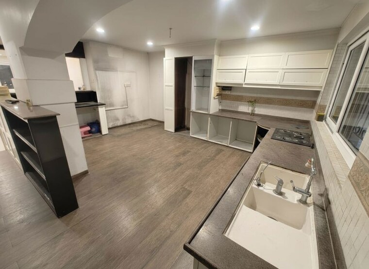 Kitchen, costa-blanca 4 Bedroom 4000 Sq.Ft. Apartment In Baner Pune 10013539