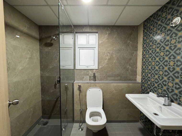 Bathroom, shah-gagan-garima 2 Bedroom 1000 Sq.Ft. Apartment In Aundh Road Pune 10013557