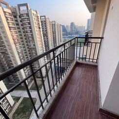 3 BHK Apartment For Sale in Amrapali Golf Homes