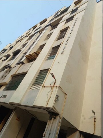 1 BHK Apartment For Sale in Dheeraj Uphar CHS. LTD., Malad East