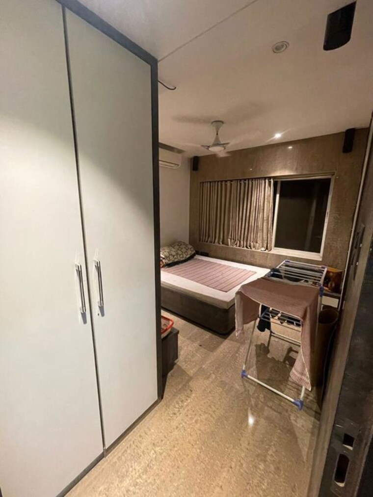 Bedroom, vile parle west Studio 160 Sq.Ft. Apartment In Vile Parle West Mumbai 10013615