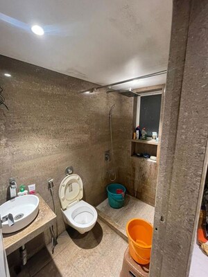 Attached Bathroom in Studio Apartment at Vile Parle West – for Rent