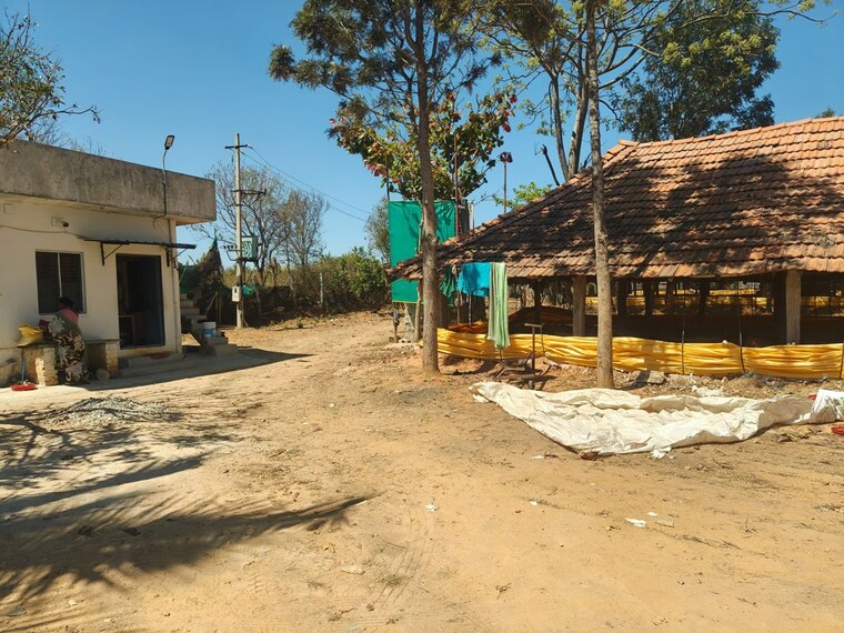 Exterior View, sushant lok i  400 Sq.Yd. Plot In Sushant Lok I Gurgaon 10013651