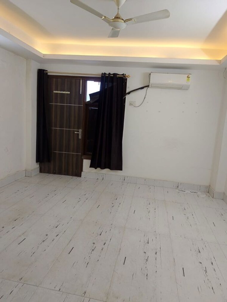 Room, saket 2 Bedroom 450 Sq.Ft. Builder Floor In Saket Delhi 10013680