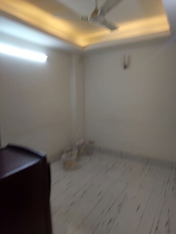 Room in 2 BHK Builder Floor at Saket – for Rent