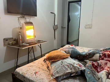 Bedroom in 2 BHK Builder Floor at Saket – for Rent