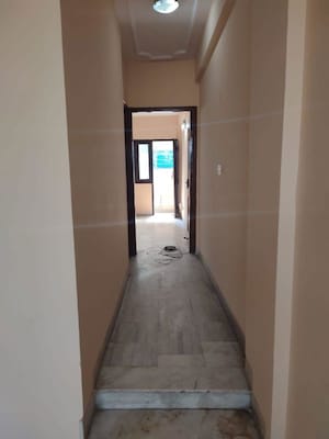 Building Lobby in 1 BHK Apartment at Amar Colony – for Rent