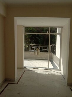 2 BHK Apartment For Rent in Silverglades Hightown