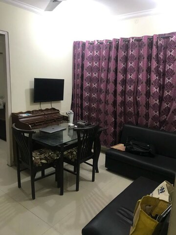 Team Area in 2 BHK Apartment at Mahaanand CHS, Vile Parle East – for Rent