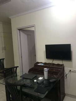 2 BHK Apartment For Rent in Mahaanand CHS