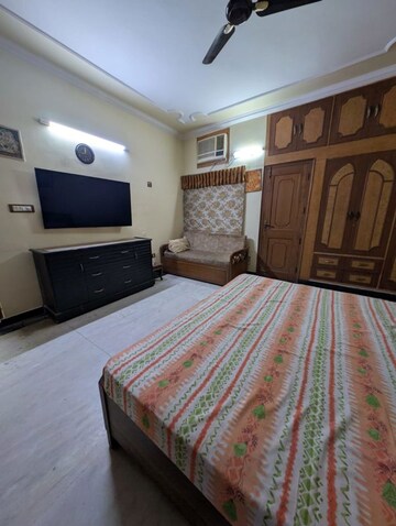 Bedroom in 2 BHK Apartment at Bestech Chambers, Sushant Lok I – for Rent