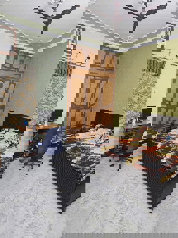 1 BHK 200 Sq.Yd. Apartment in Silverglades Hightown