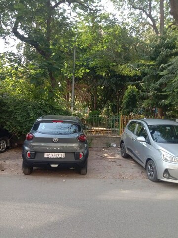 Parking in 2 BHK Apartment at Vidhi Apartment IP Extension, Ip Extension – for Rent