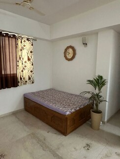 2 BHK Apartment For Sale in Umang Winter Hills