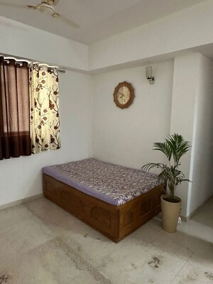 2 BHK Apartment For Sale in Umang Winter Hills, Sector 77
