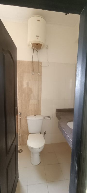 Bathroom in 3 BHK Apartment at Ansal API Esencia, Sector 67 – for Rent