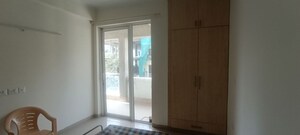 Room in 3 BHK Apartment at Ansal API Esencia, Sector 67 – for Rent