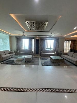 Gym in 2 BHK Apartment at DB Woods, Goregaon East – for Rent