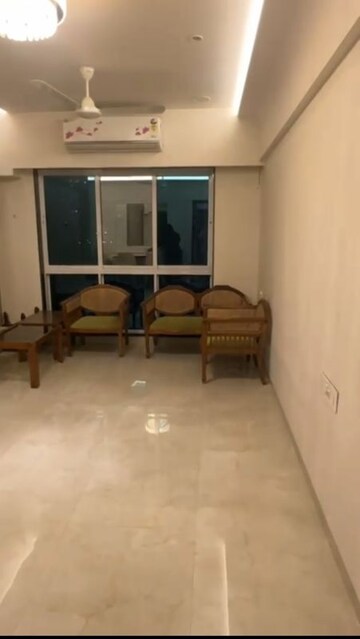 2 BHK Apartment For Rent in Oxford Navrang Oasis, Goregaon West