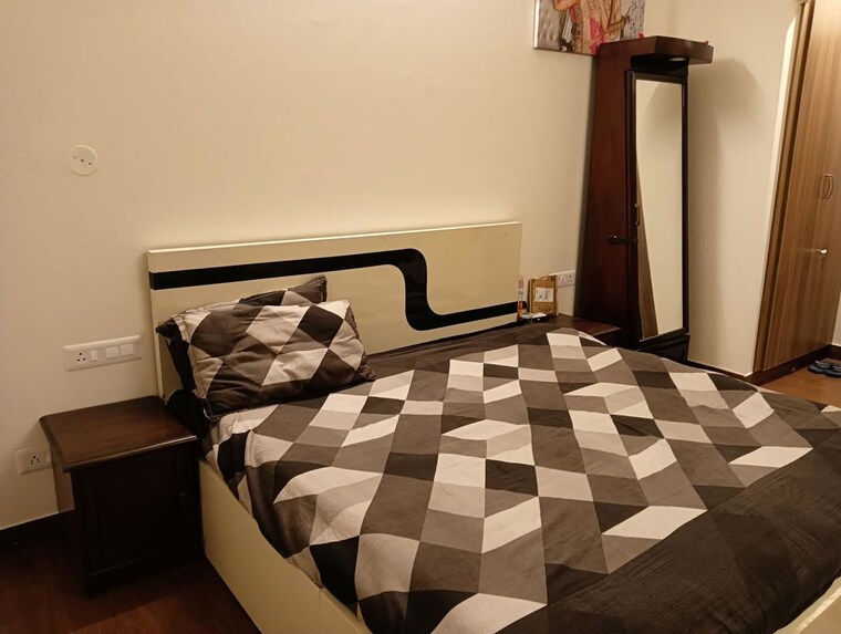 Bedroom, umang-winter-hills 3 Bedroom 1822 Sq.Ft. Apartment In Sector 77 Gurgaon 10013788