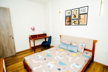 Bedroom in 2 BHK Apartment at Umang Winter Hills, Sector 77 – for Sale