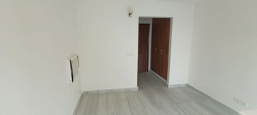 Room in 3.5 BHK Apartment at Umang Winter Hills, Sector 77 – for Sale