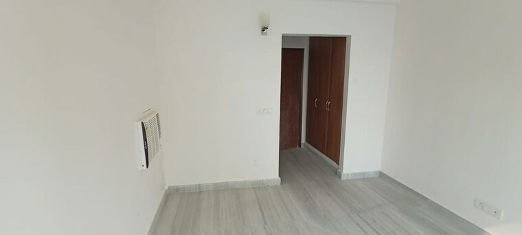 Room, umang-winter-hills 3.5 Bedroom 2077 Sq.Ft. Apartment In Sector 77 Gurgaon 10013801