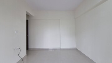 Room in 2 BHK Apartment at Om New Aashirwad CHS, Malad West – for Sale