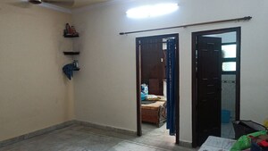 Living Room in 1 BHK Builder Floor at Vaishali Sector 5 – for Rent