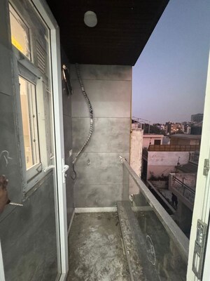 Balcony in 2 BHK Builder Floor at Paschim Vihar – for Rent