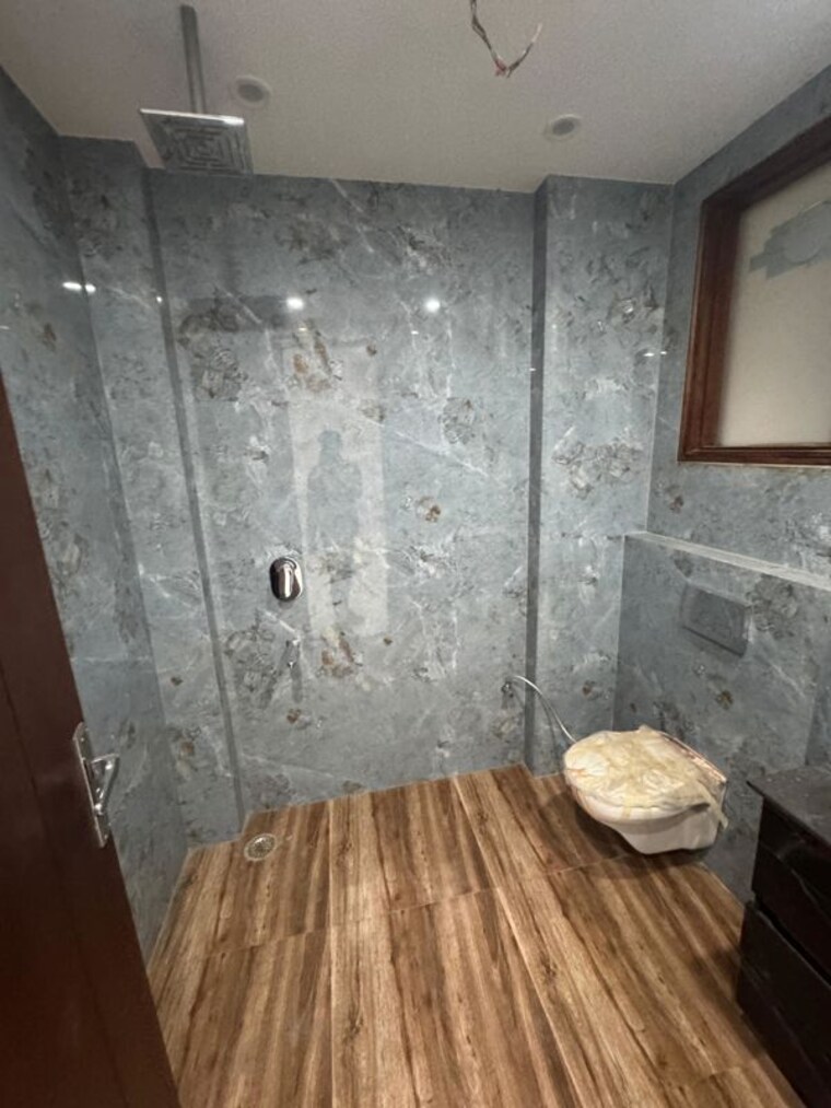 Bathroom, paschim vihar 2 Bedroom 756 Sq.Ft. Builder Floor In Paschim Vihar Delhi 10013874