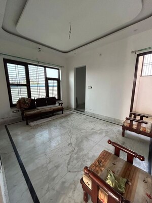2 BHK Independent House For Rent in Wave City, Wave City