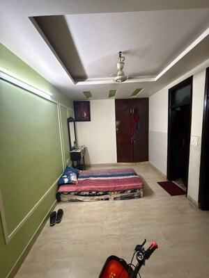 Bedroom in 3 BHK Apartment at Apex Anuradha Apartments, Paschim Vihar – for Rent