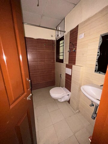 Bathroom in 3.5 BHK Builder Floor at Wave Floors Premium, Wave City – for Rent