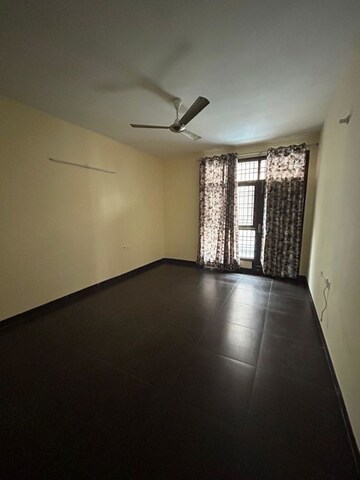 3.5 BHK Builder Floor For Rent in Wave Floors Premium, Wave City