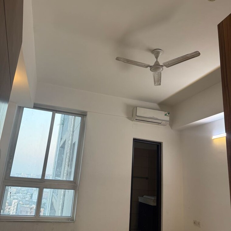 Room, puri-diplomatic-residences 4 Bedroom 2785 Sq.Ft. Apartment In New Palam Vihar Phase 3 Gurgaon 10013912
