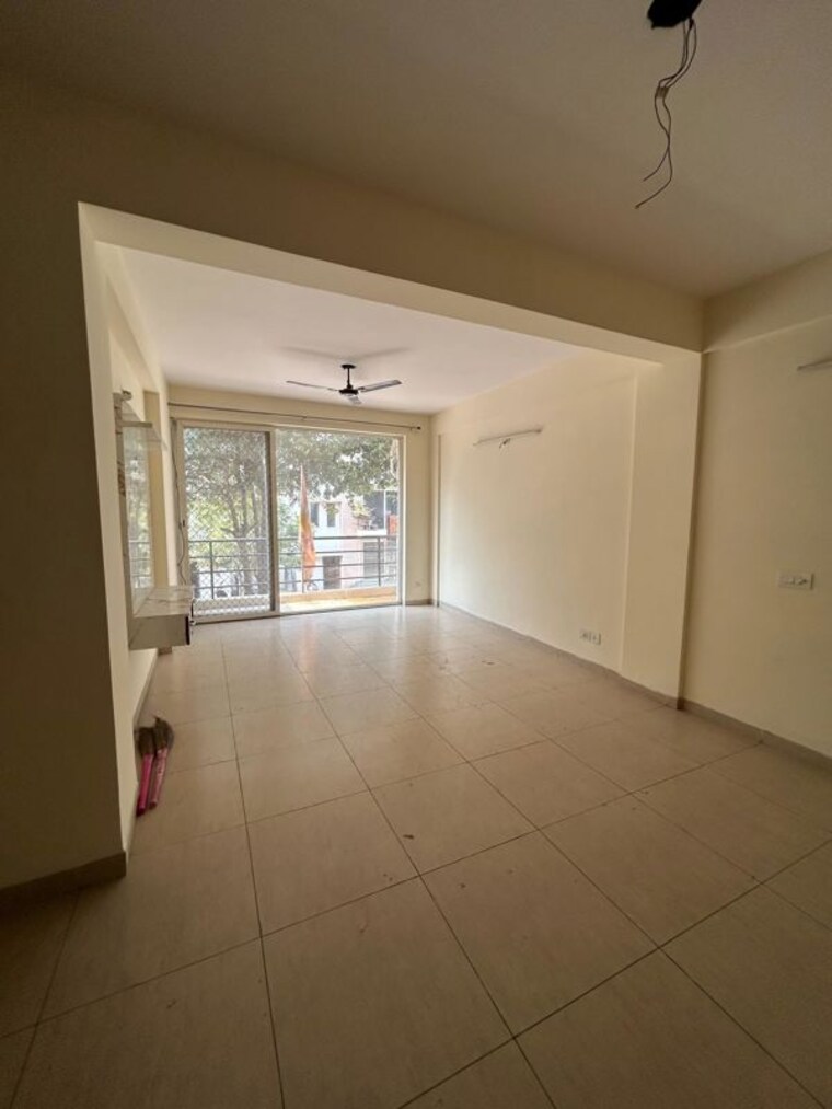 Hall, wave-floors 2.5 Bedroom 194 Sq.Yd. Builder Floor In Mahurali Ghaziabad 10013923