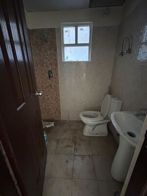 Bathroom in 2.5 BHK Builder Floor at Wave Floors, Mahurali – for Rent