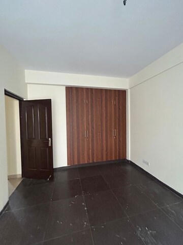 2.5 BHK Builder Floor For Rent in Wave Floors, Mahurali