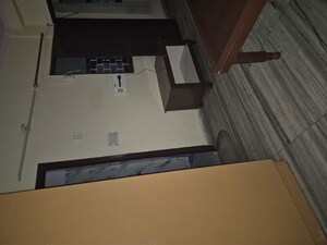 Kitchen in 1.5 BHK Builder Floor at Mayur Vihar – for Sale