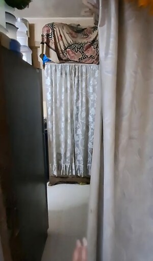 Staircase in 1 RK Apartment at Ghatkopar West – for Sale