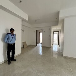 2 BHK + Pooja Room Apartment For Sale in Shalimar One World Belvedere Court 3
