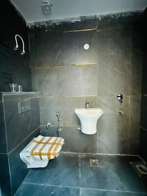 Bathroom in 3 BHK Builder Floor at Fidato Honour Homes, Sector 89 – for Rent