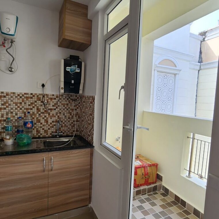 Kitchen, mi-rustle-court 2 Bedroom 1450 Sq.Ft. Apartment In Malesemau Lucknow 10013930