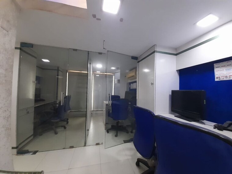 Team Area, royal-palms Commercial Office Space 400 Sq.Ft. In Goregaon East Mumbai 10013931