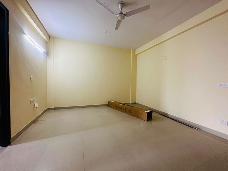 Room, amolik-residency 3 Bedroom 1250 Sq.Ft. Builder Floor In Sector 86 Faridabad 10013932