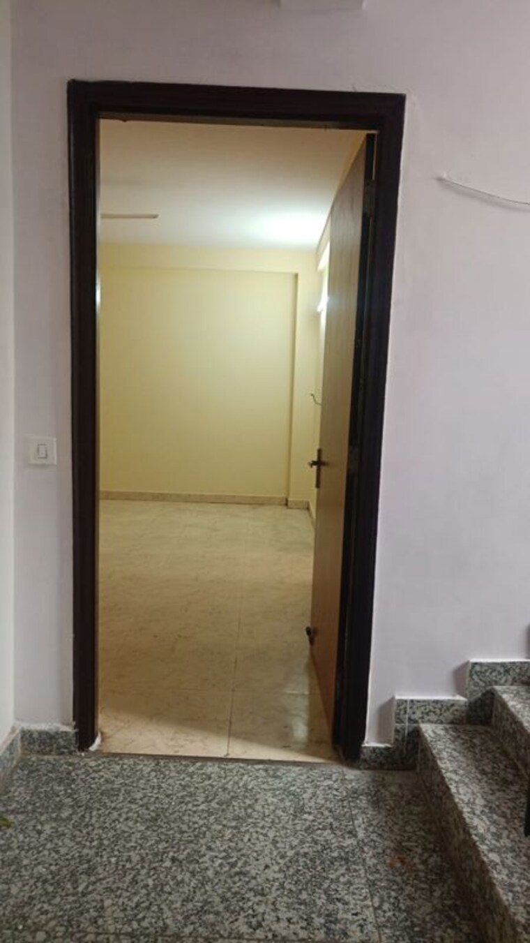 Room, amolik-residency 3 Bedroom 1250 Sq.Ft. Builder Floor In Sector 86 Faridabad 10013935