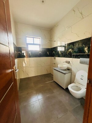 Bathroom in 4 BHK Builder Floor at Parklands, Sector 85 – for Rent