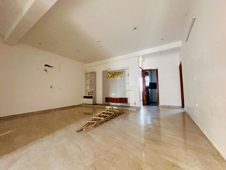 Room, parklands 4 Bedroom 2500 Sq.Ft. Builder Floor In Sector 85 Faridabad 10013937